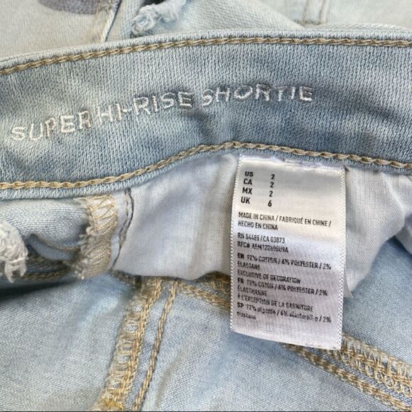 American Eagle Super Hi-Rise Shortie Jean Shorts - Picture 5 of 5